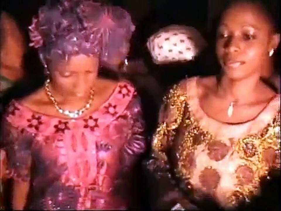SABAR Partie 1- Mariage Guinéen Aminata Adrien (Conakry - juillet 2010)