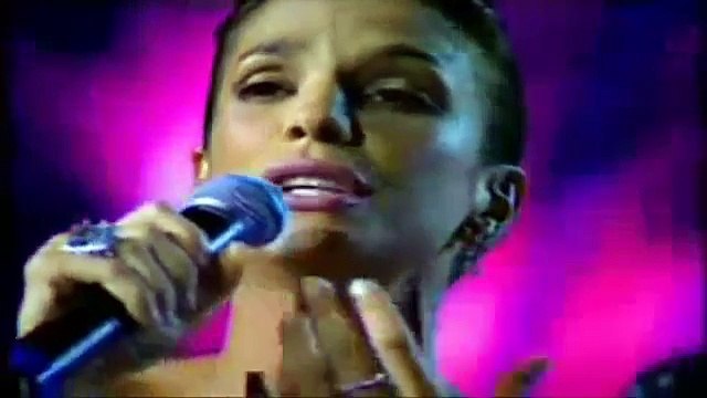 Roberto Carlos e Ivete Sangalo - Se eu não te amasse tanto assim