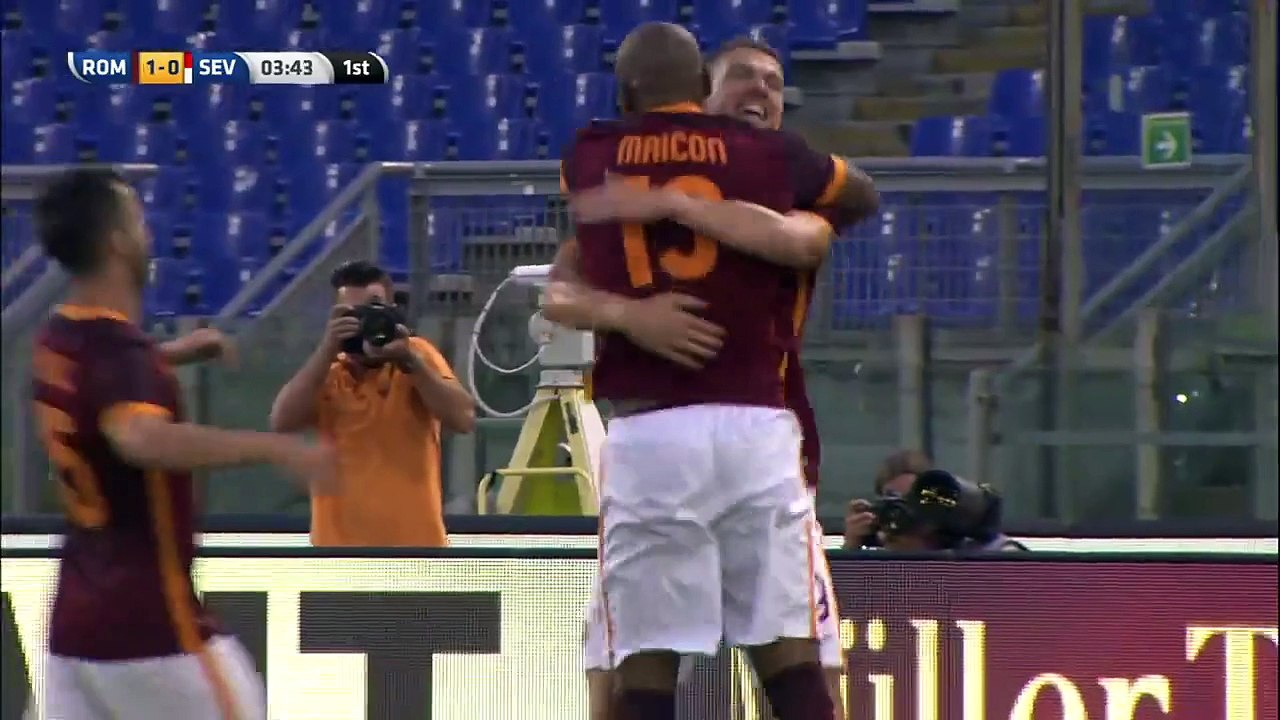 Edin Dzeko 1st goal (Roma Vs Sevilla) 14-8-2015 (debut goal)