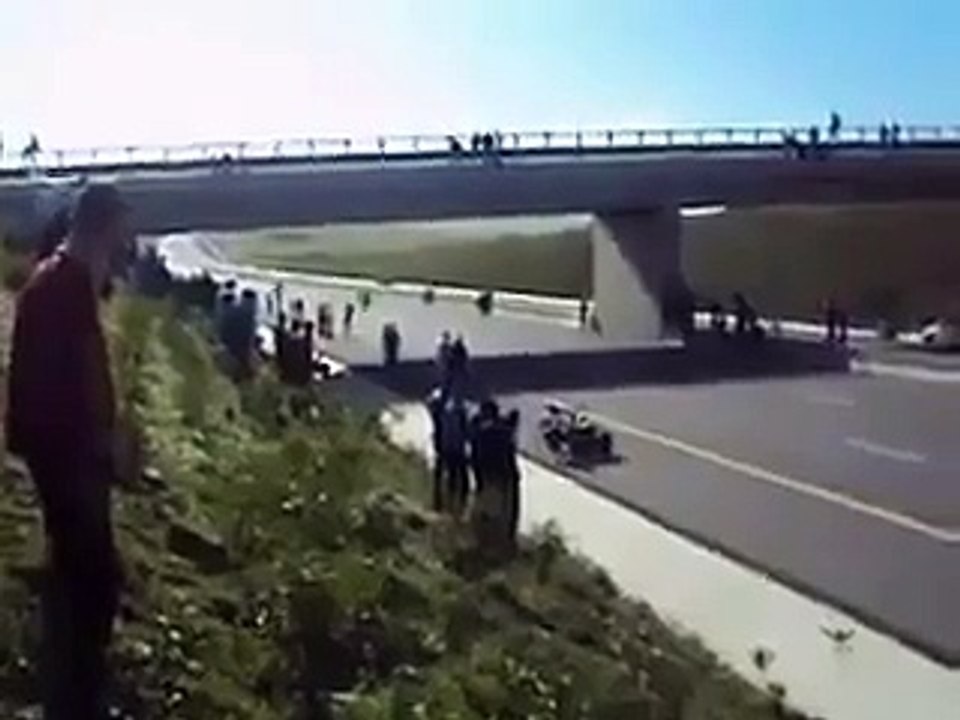 Rassemblement de moto sur l'autoroute Est-Ouest Algérie