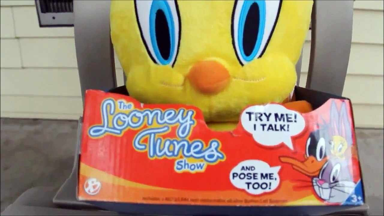 Tweety Bird Sylvester Looney Tunes Bugs Bunny Cartoons Song Adventure Show Episodes Toys