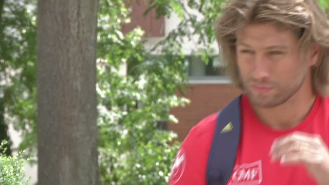 Rugby - XV de France : Le brassard pour Szarzewski