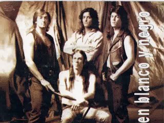 En Blanco y Negro Remasterd By David Alpha