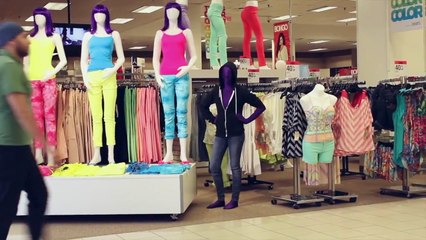 MANNEQUIN PRANK - STRANGER DANGER WITH JENNXPENN