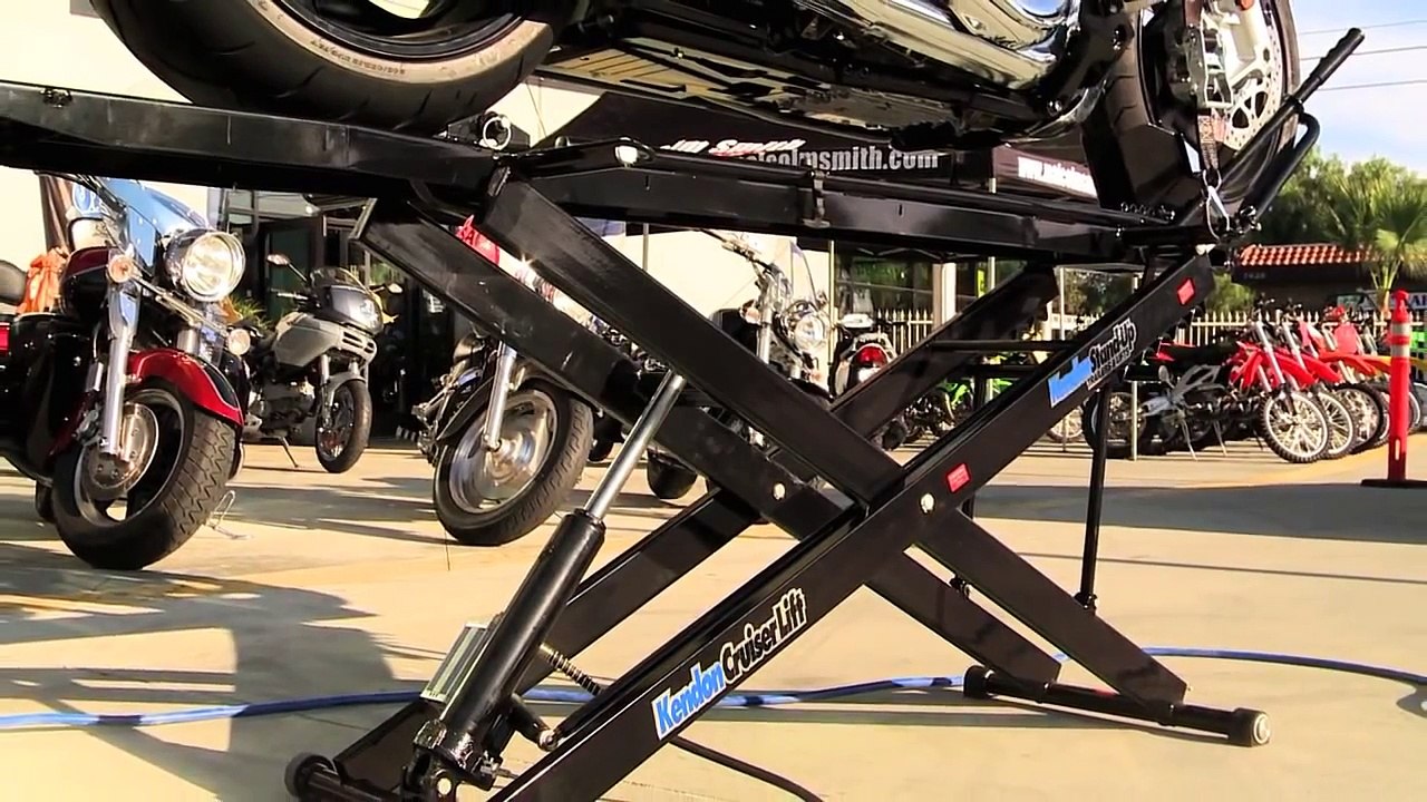 Kendon StandUp™ Cruiser Motorcycle Lift video Dailymotion