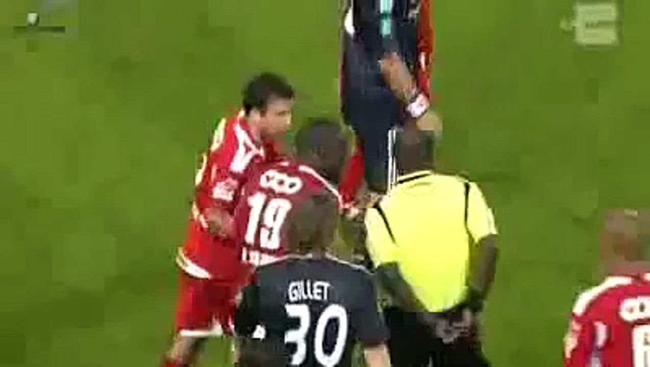 Marcin Wasilewski Broken leg after Horror Tackle Axel Witsel Standard - Anderlecht