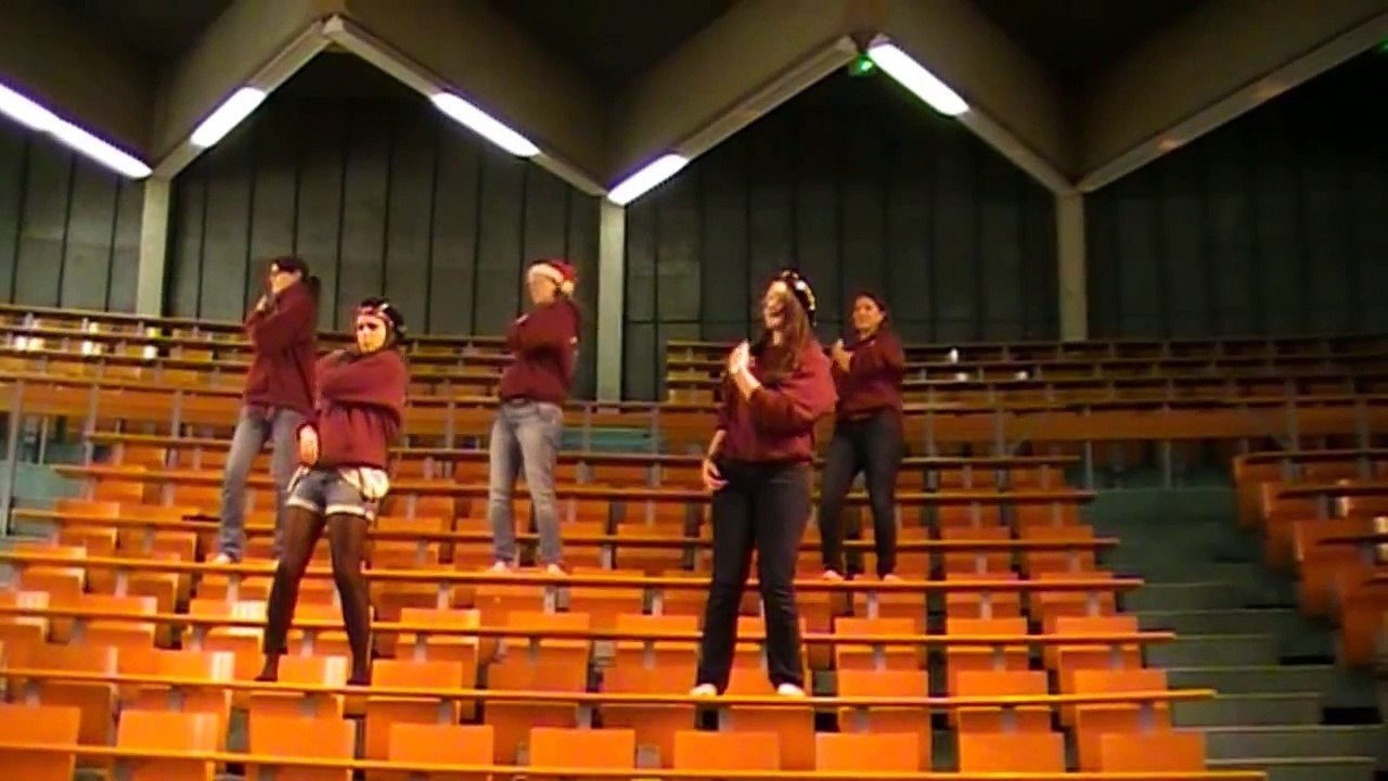 Chorégraphie Reims Soirée de Noël 2012 Sciences Inf' Kiné du 13 Décembre