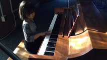 Kids teaching kids to to play piano : Ode to joy - Beethoven ( Joyful Joyful )