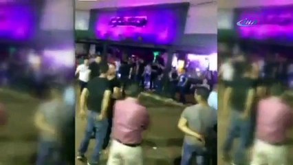 Bodyguarda hakaret etti: Tek yumruk yetti !