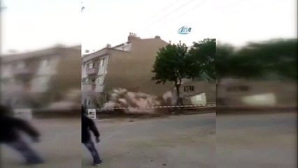 3 katlı bina böyle yıkıldı !