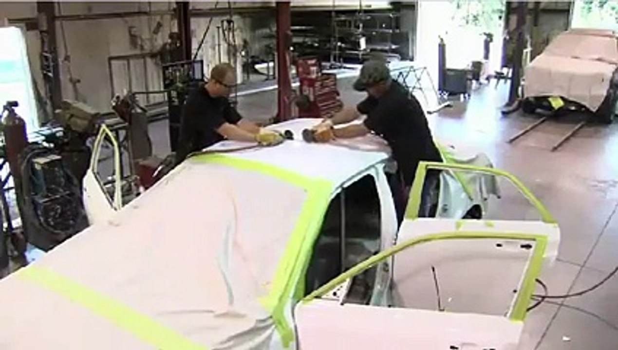 How-Limousine-Made- In-Factory