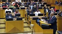 South African President (Jacob Zuma) talks about nkhandla- makes fun of oposition