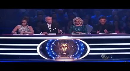 Скачать видео: Noah Galloway Vs Sharna Burgess  Argentine tango  Dancing with the Stars Season 20 Week 10  Finals