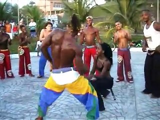 SAMBA DE RODA "que faz parte da nossa capoeira..." Brasil...