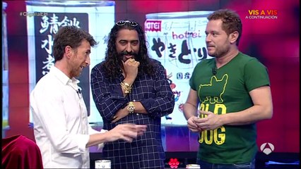 El Monaguillo trae objetos japoneses para una catástrofe nuclear - El Hormiguero 3.0