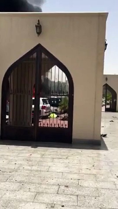 Exclusive Video from Dammam (Saudi Arabia) after Blast outside Mosque