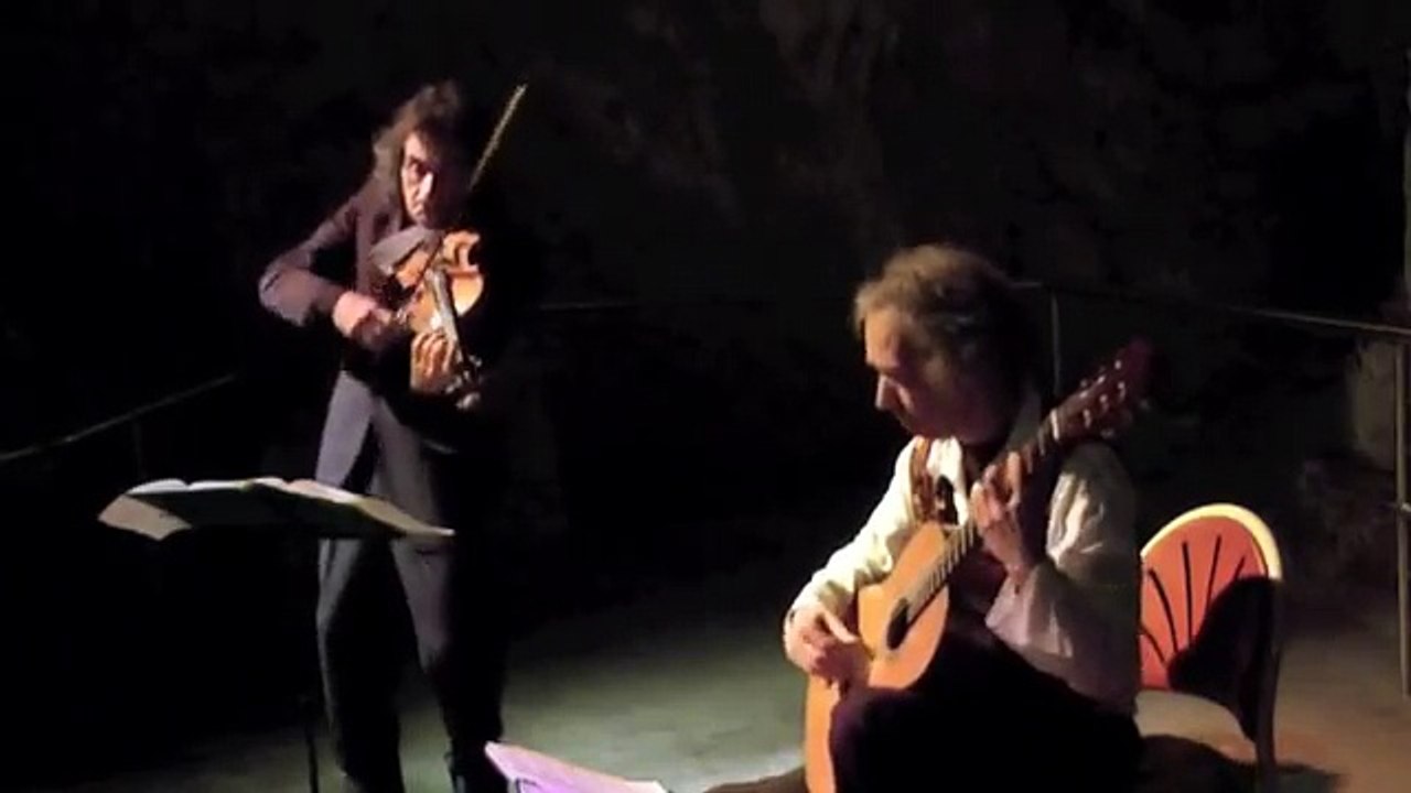 La Cumparsita - Violin & Guitar. Live concert with The Paganini Duo