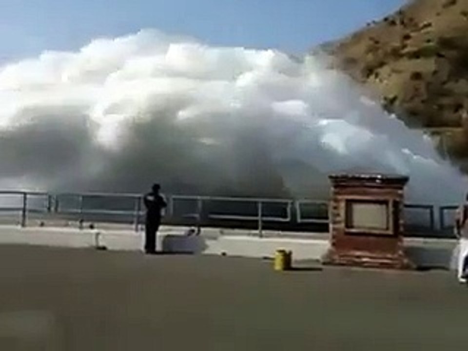 A Wonderful Release of Water in Tarbaila Dam.Must watch.