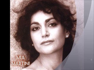 MIA MARTINI - Almeno tu nell'universo