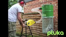 Plucking a duck using the P71 pluka feather plucking machine