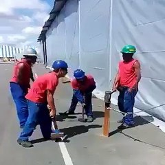 Synchronization of hitting by Labors