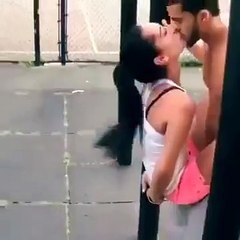 Kız Arkadaşla Spor Yapmak