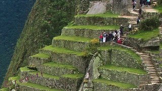 2/2 Tourisme au Pérou Visiter Machu Picchu -- Tourism in Peru Visit Machu Picchu -- Tourismus in Peru Besuchen Sie Machu Picchu -- Turismo in Perù Visitare Machu Picchu -- Turismo en Perú Visitar Machupicchu