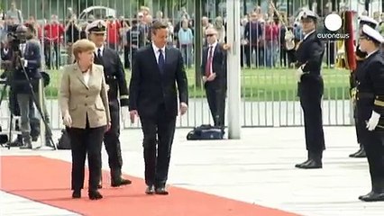 Κάμερον-Μέρκελ: Αισιοδοξία για παραμονή της Βρετανίας στην ΕΕ