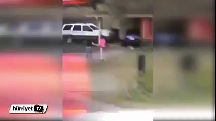 Karısına kızıp kamyoneti ile evini yıktı