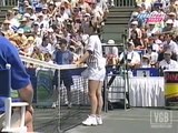 Hingis vs. Kournikova '99: Martina Hingis beschwert sich