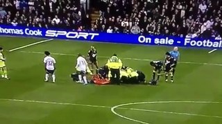 Fabrice Muamba collapses on the pitch
