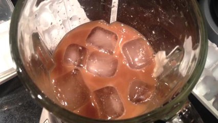 Celebrate summer with this iced coffee smoothie