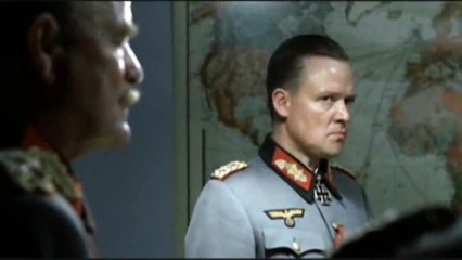 Hitler reacts to Darude Sandstorm