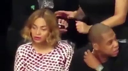 Beyonce acting weird at basketball game. have you seen this?