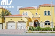 Four Bed Legacy Villa in Jumeirah Park - mlsae.com