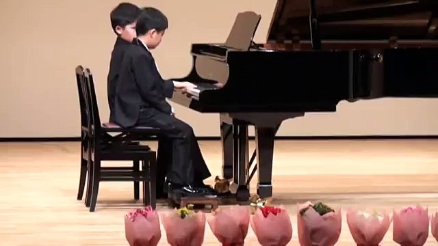 パッヘルベル カノン ピアノ 連弾 7才 9才　KANON Johann Pachelbel　Piano Duet