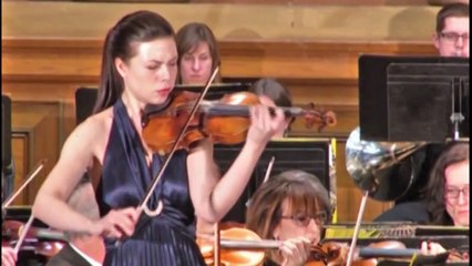 Tessa Lark performs Mendelssohn's Violin Concert, mvt. 1