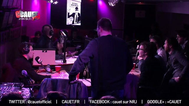 Marion teste un mec en direct d'un restaurant ! - C'Cauet sur NRJ