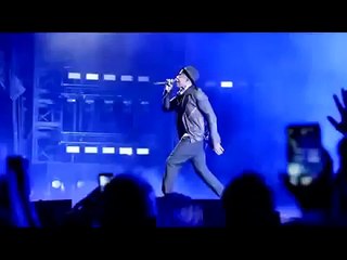 Clique/Diva on the run tour