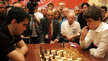 Magnus Carlsen -   Ian  Nepomniachtchi blitz Wch