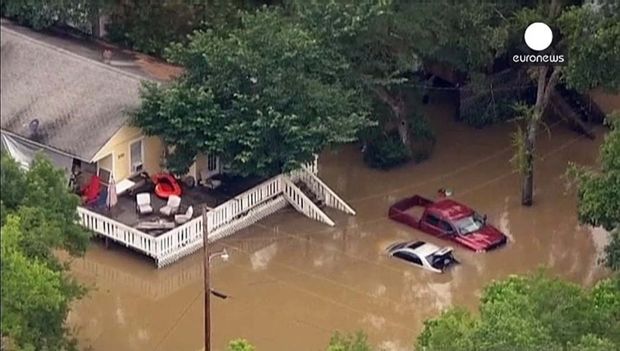 Rekordniederschläge in Texas: Meteorologen kündigen noch mehr Regen an