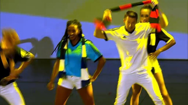 Taniec na kongresie FIFA? Dziwny występ przed uczestnikami obrad w Zurychu