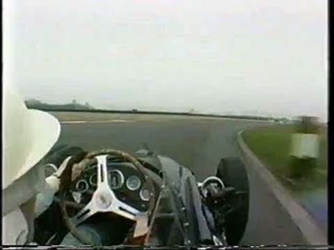 F1- Onboard Stirling Moss, Donington Park.