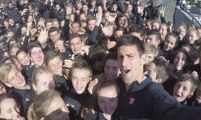 Novak Djokovic et les ramasseurs de balles (Roland Garros 2015)
