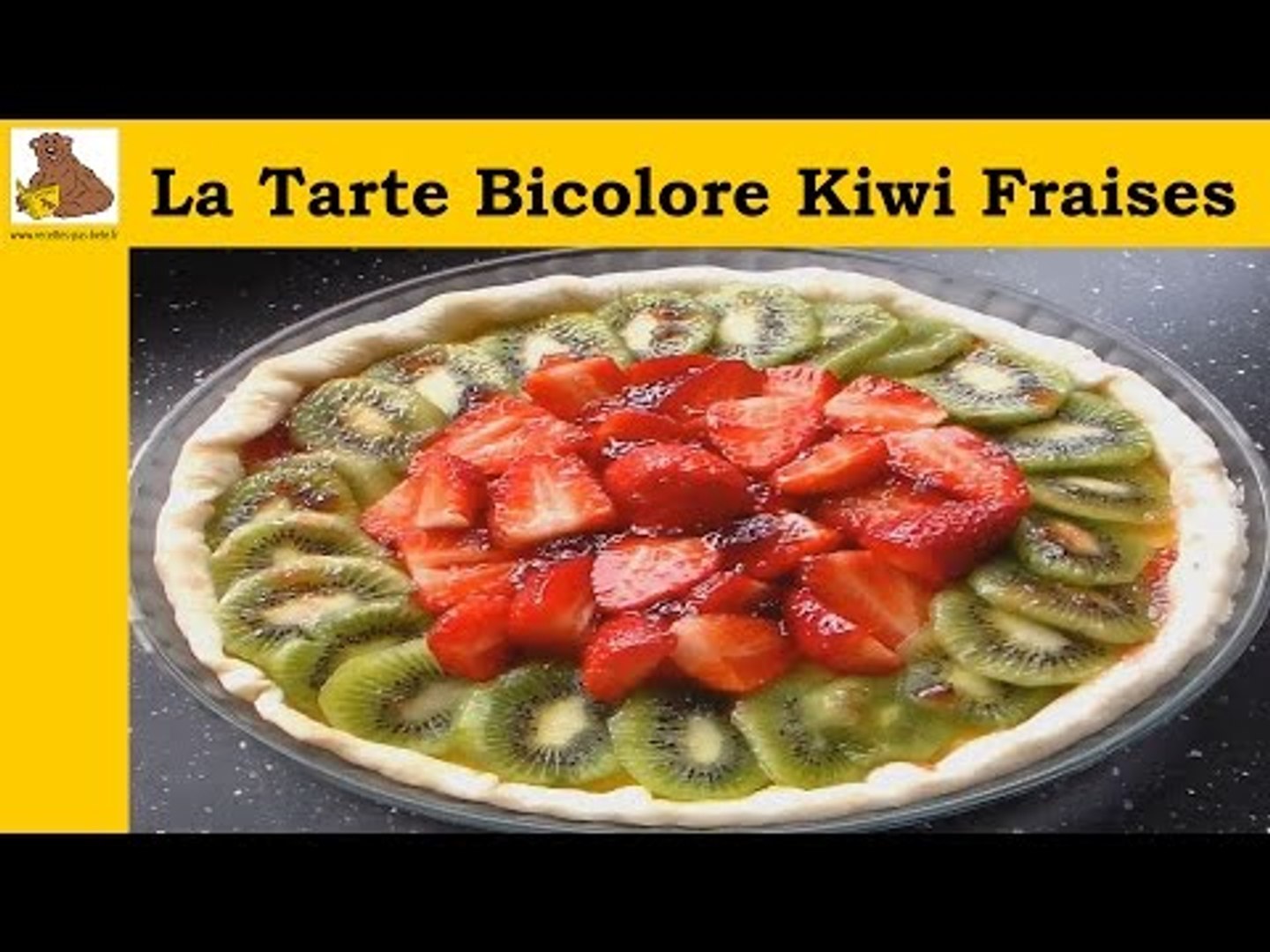 La Tarte Bicolore Kiwi Fraises Recette Facile Video Dailymotion