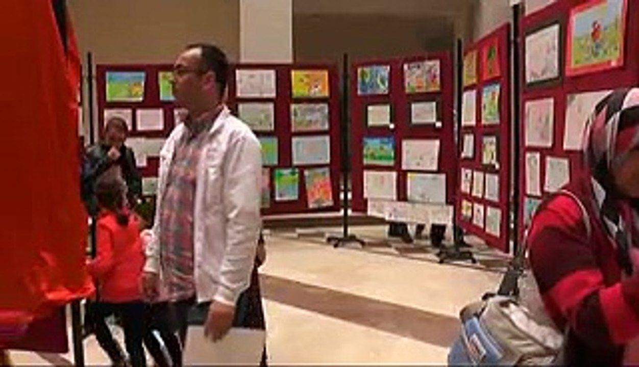 akm sergi hayvan resim sergi hazır