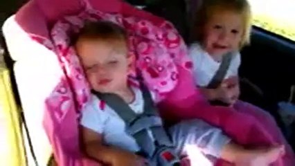 Little baby dances on gangnam style must watch!