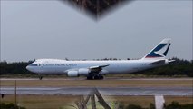 Flap, spoiler, slats and thrust reverse on Boeing 747-8F