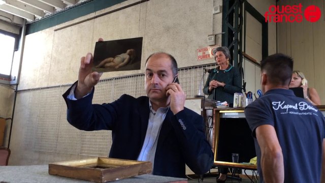 Folle vente aux enchères au Mans