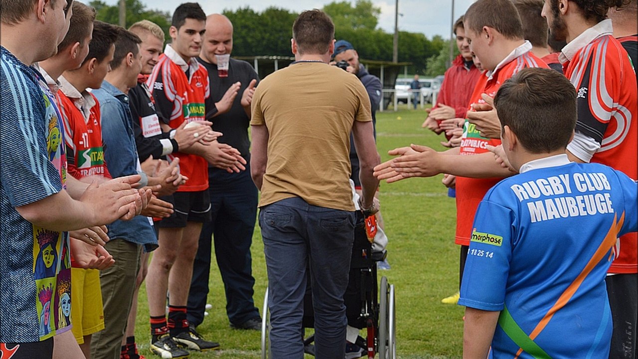 Noam au club  de rugby de maubeuge